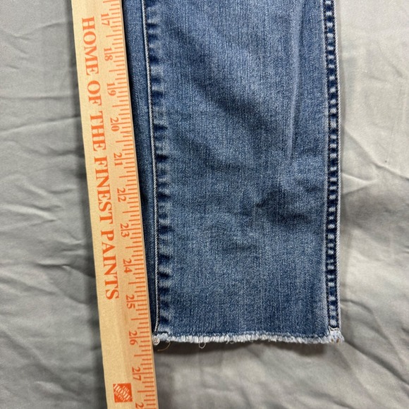 J. Crew Vintage Straight Jeans Button Fly Distressed Light Wash Women's 26 - Picture 8 of 11
